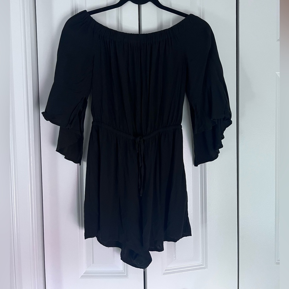 Express off the shoulder tie waist black romper - size XS